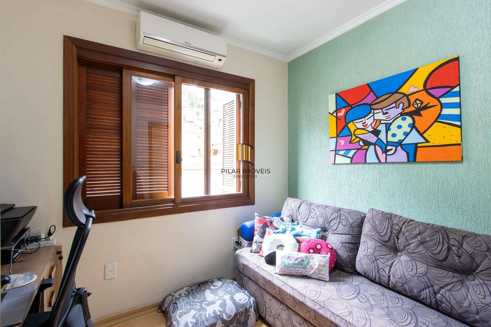 Apartamento de 3 dormitórios, 1 suíte e 3 vagas no bairro Ipanema.