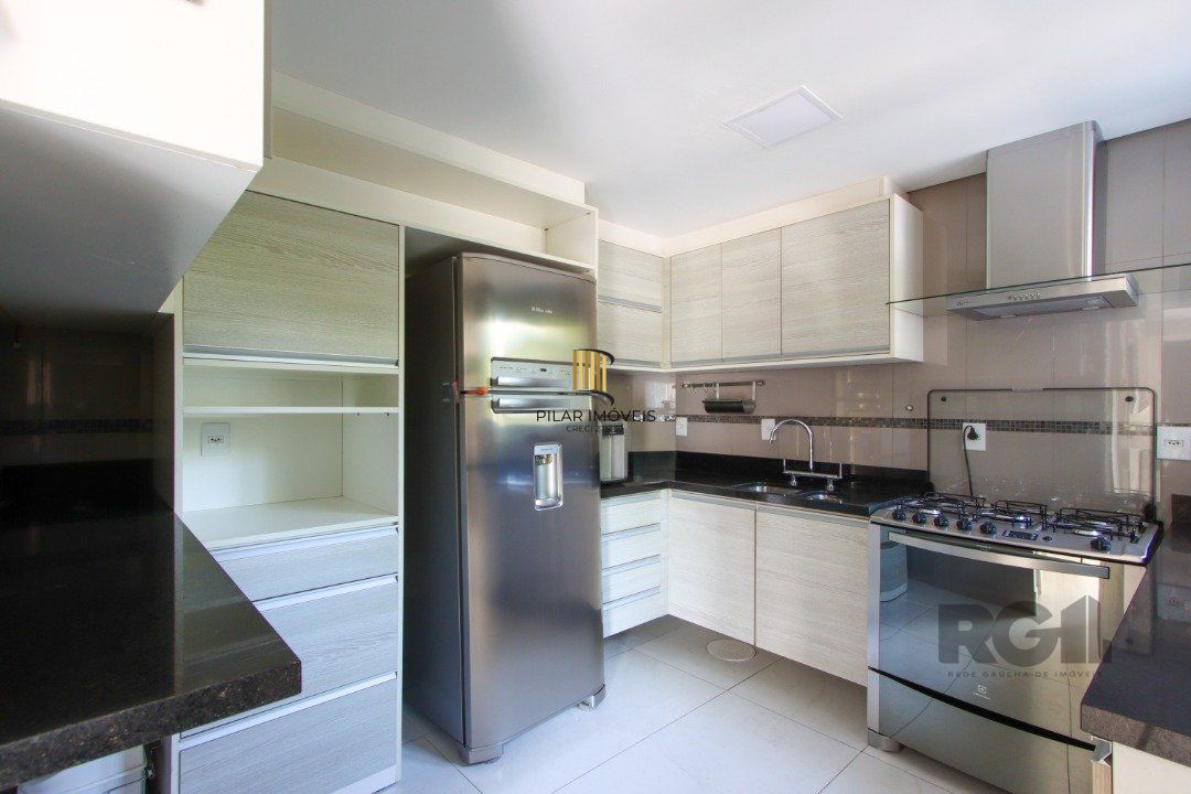 Casa Condominio para Venda - 233m², 3 dormitórios, sendo 1 suites, 2 vagas - Vila Assunção