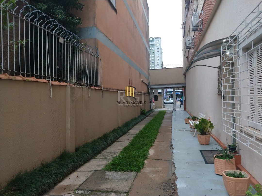 Apartamento para Venda - 42.2m², 1 dormitório, Camaquã