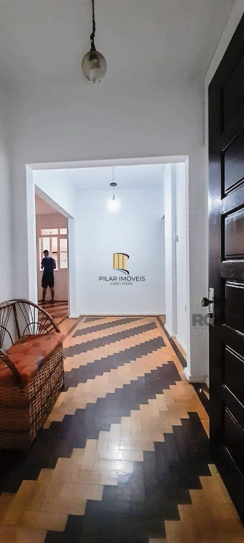 Apartamento de 3 dormitórios no Centro Histórico em Porto Alegre