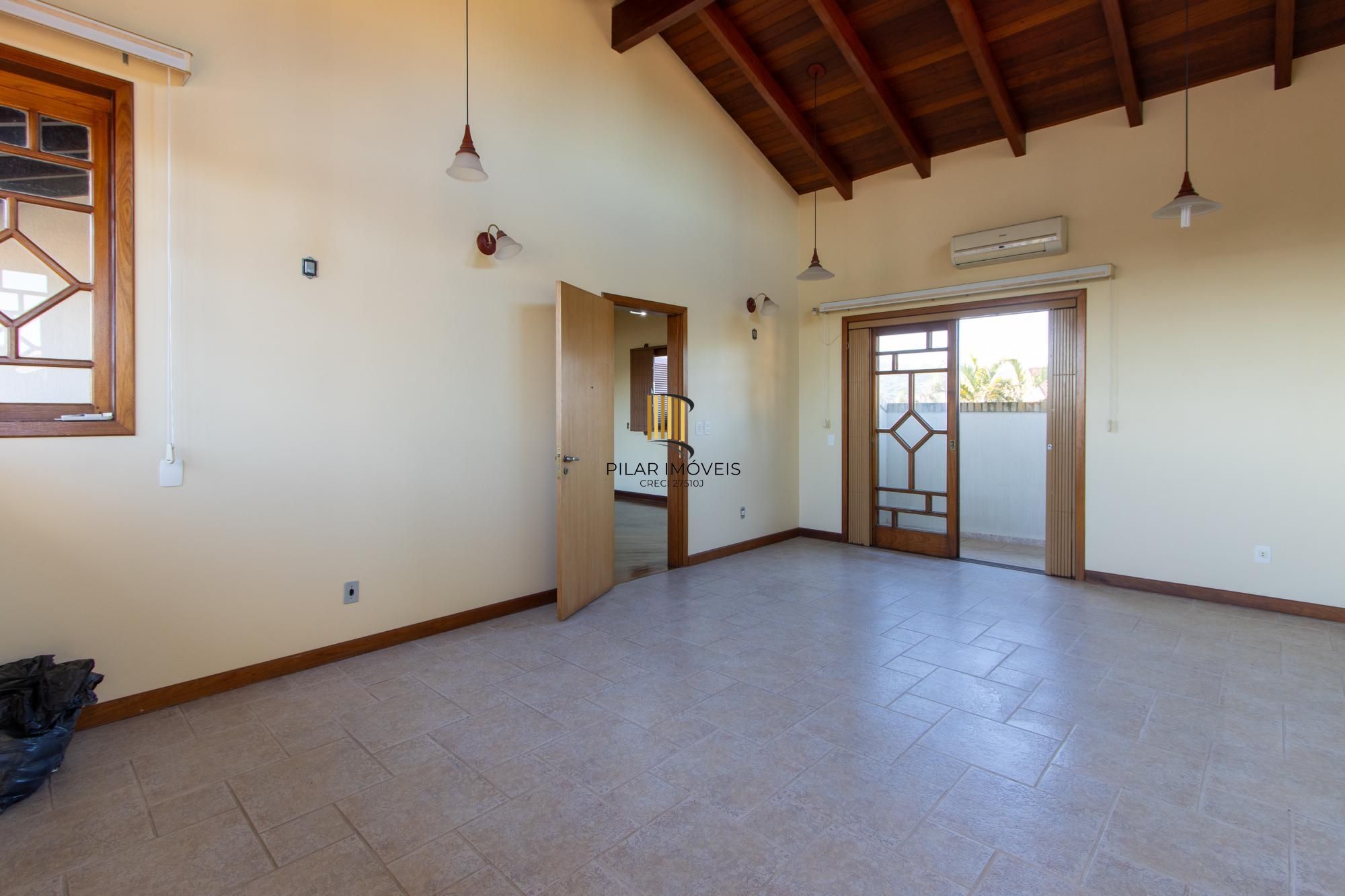 Casa Espetacular na Vila Nova – Viva como no campo, com o conforto da cidade!