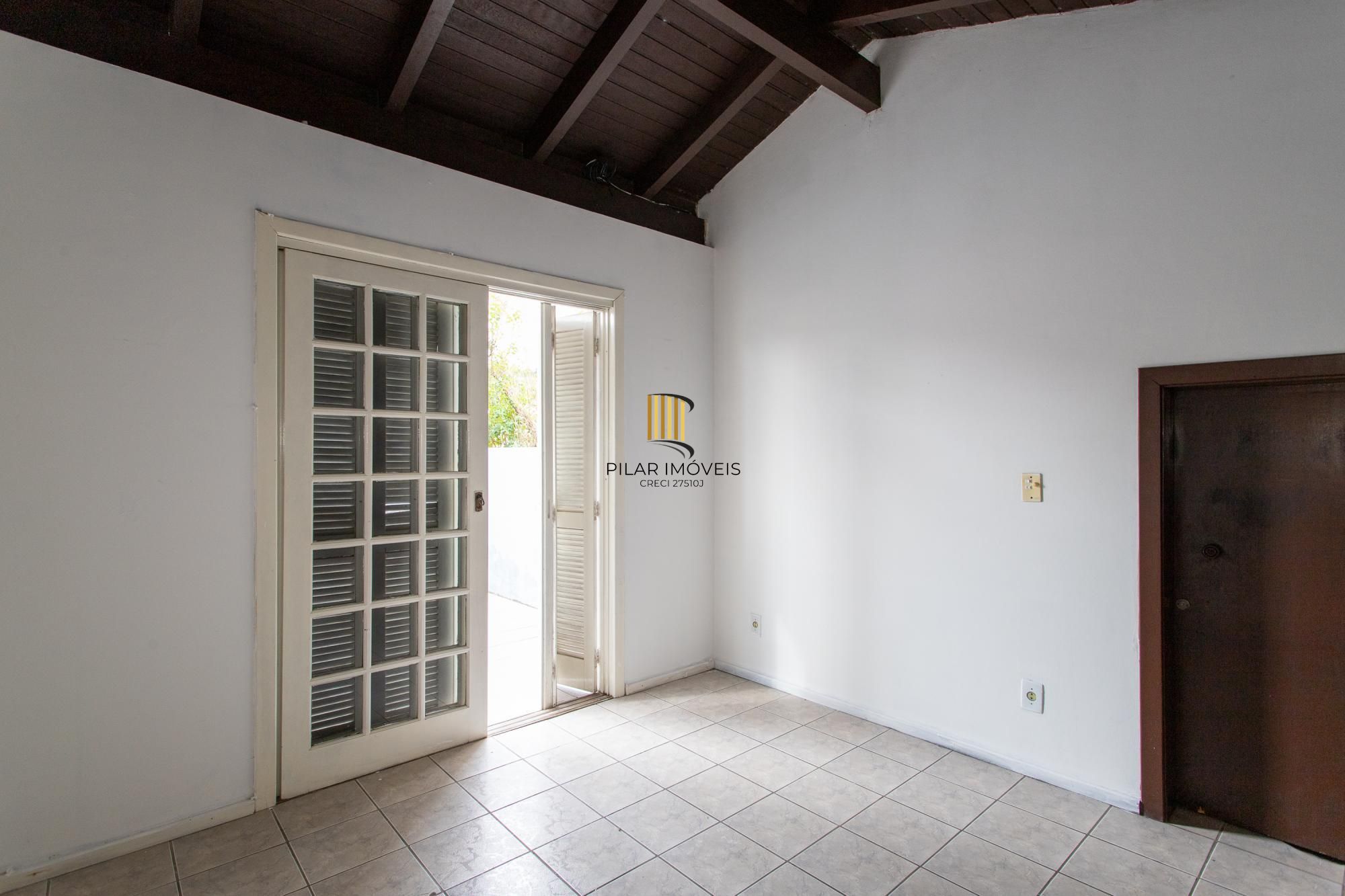 Casa 3 dormitórios no bairro Aberta dos Morros