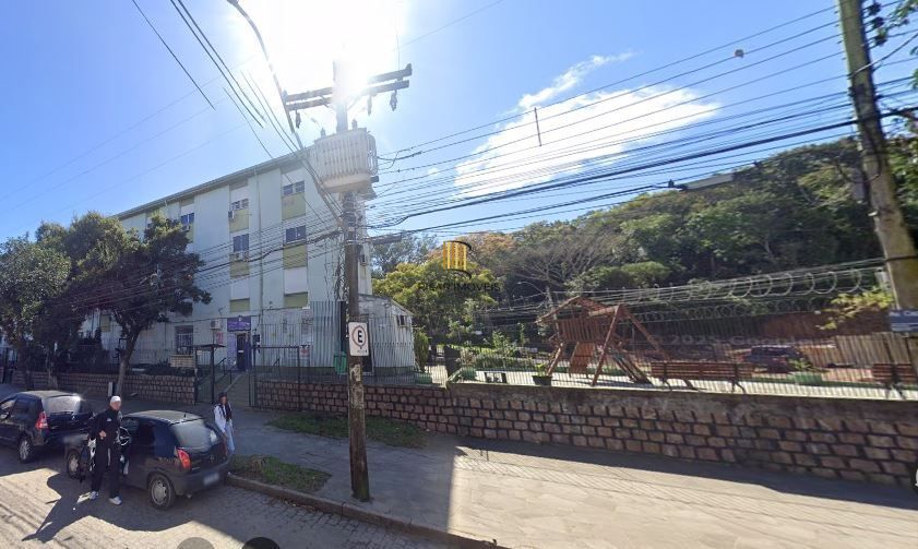 APARTAMENTO Á VENDA 2 QUARTOS BAIRRO CRISTAL