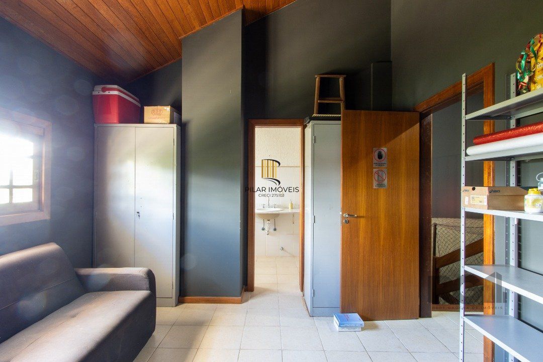 Casa 4 Dormitório(s) Bairro Tristeza