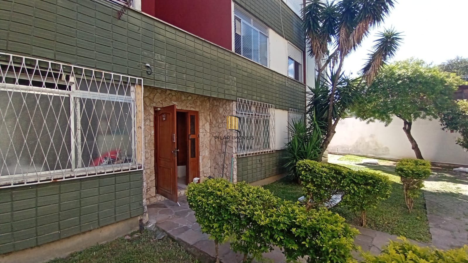 Aparatamento com 1 dormitório no bairro Cavalhada - Pilar Imóveis