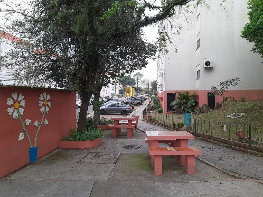 Apartamento para Venda com 1 dormitório e 1 vaga no bairro Santa Tereza