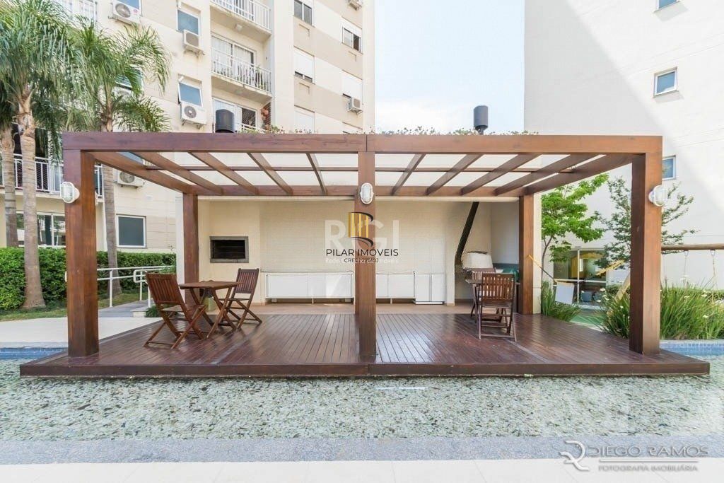 Apartamento 2 dormitórios no bairro Camaquã