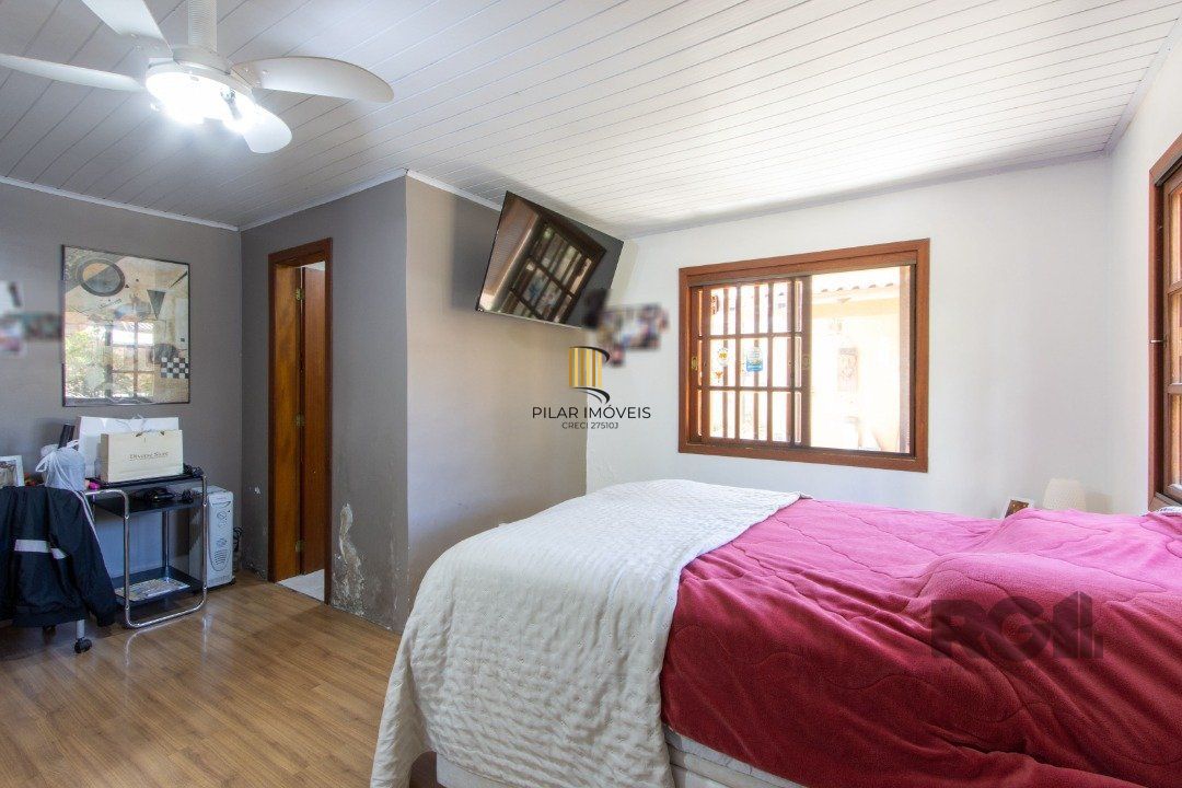 Casa 2 dormitórios no bairro Camaquã