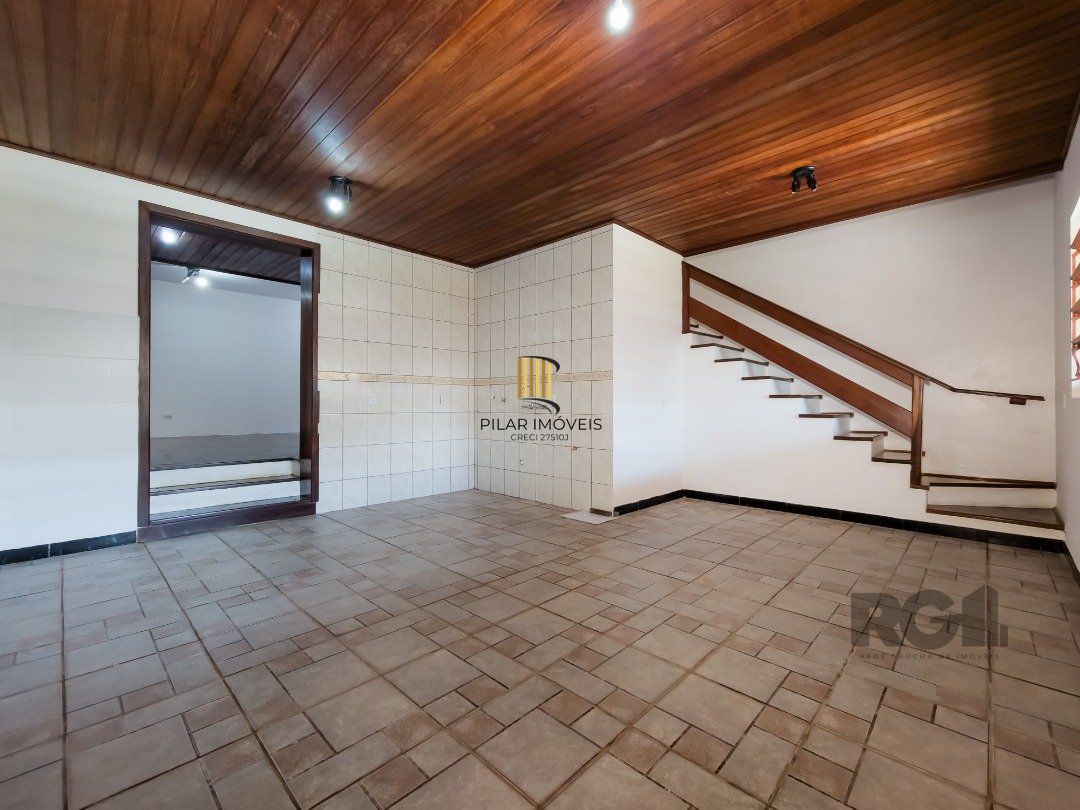 Casa 3 dormitórios no bairro Ipanema