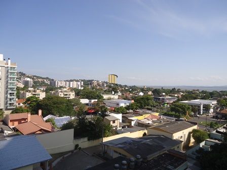 **Apartamento Semimobiliado de 1 Quarto em Vila Conceição, Porto Alegre, RS**
