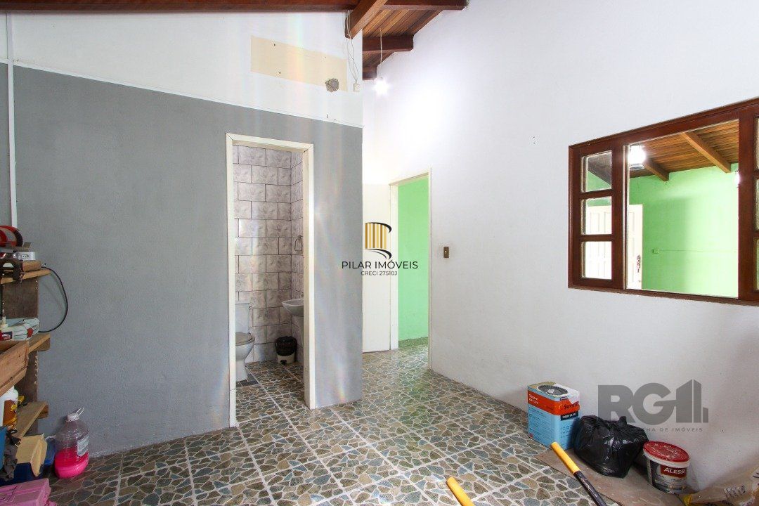 Casa 04 dormitórios, 02 suítes, living 02 ambientes