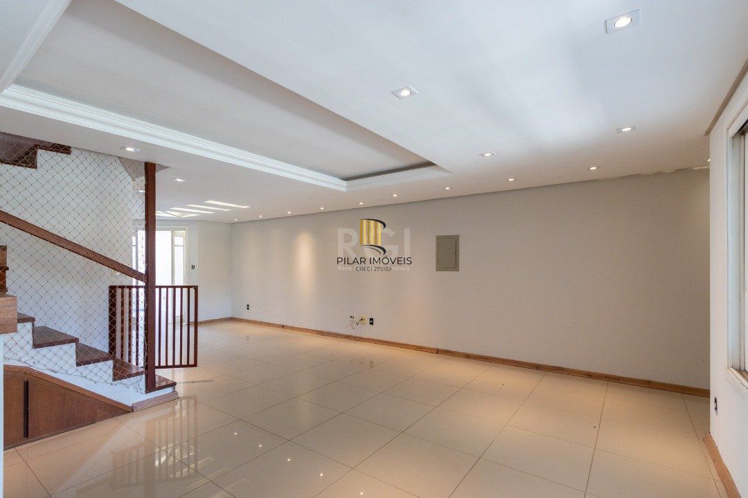 Casa para Venda - 205.81m², 3 dormitórios, sendo 1 suites, 2 vagas - Ipanema