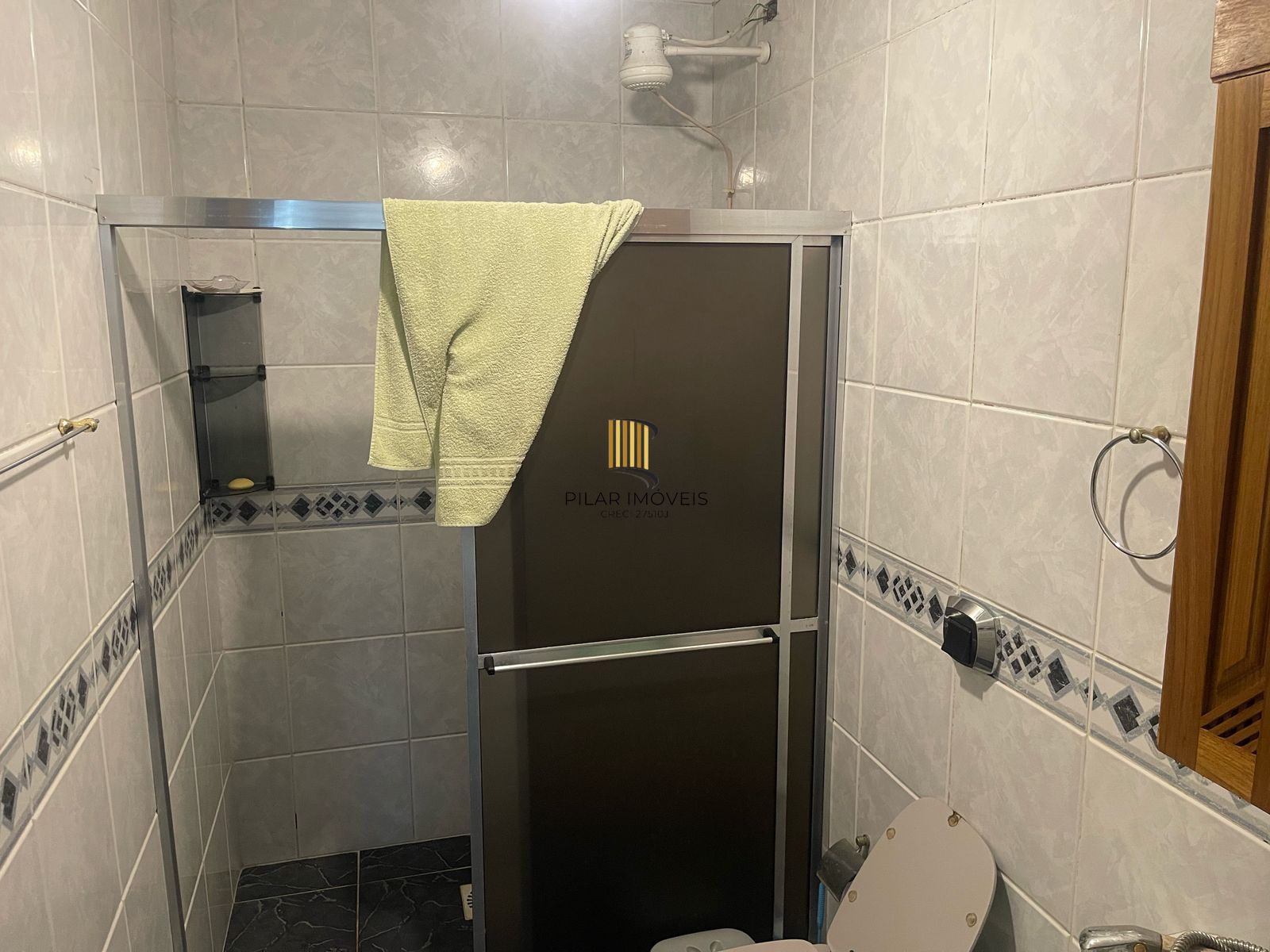 **Casa Residencial à Venda em Porto Alegre, Rio Grande do Sul**