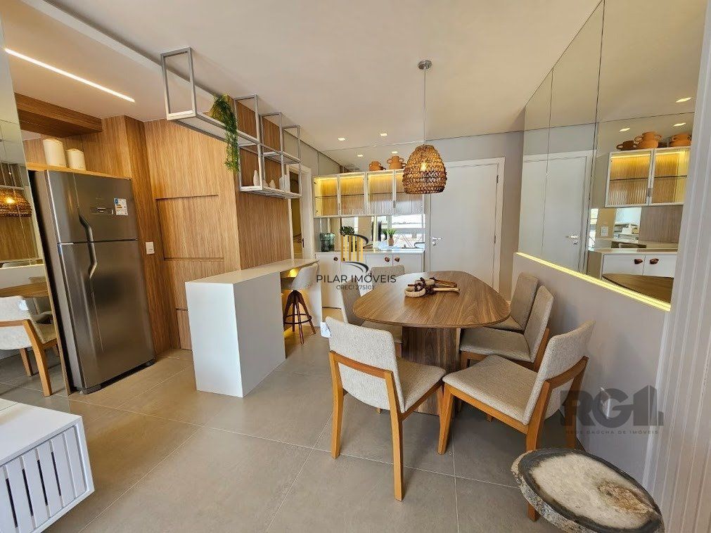 Apartamento 2 dormitórios no bairro Zona Nova