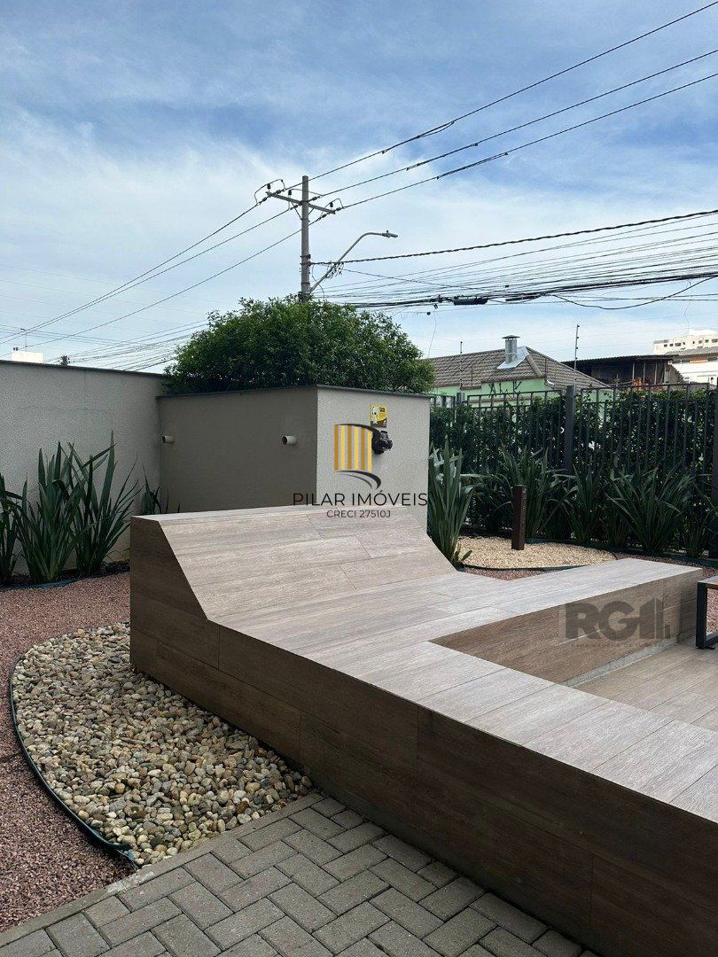 Apartamento 2 dormitórios no bairro Passo da Areia