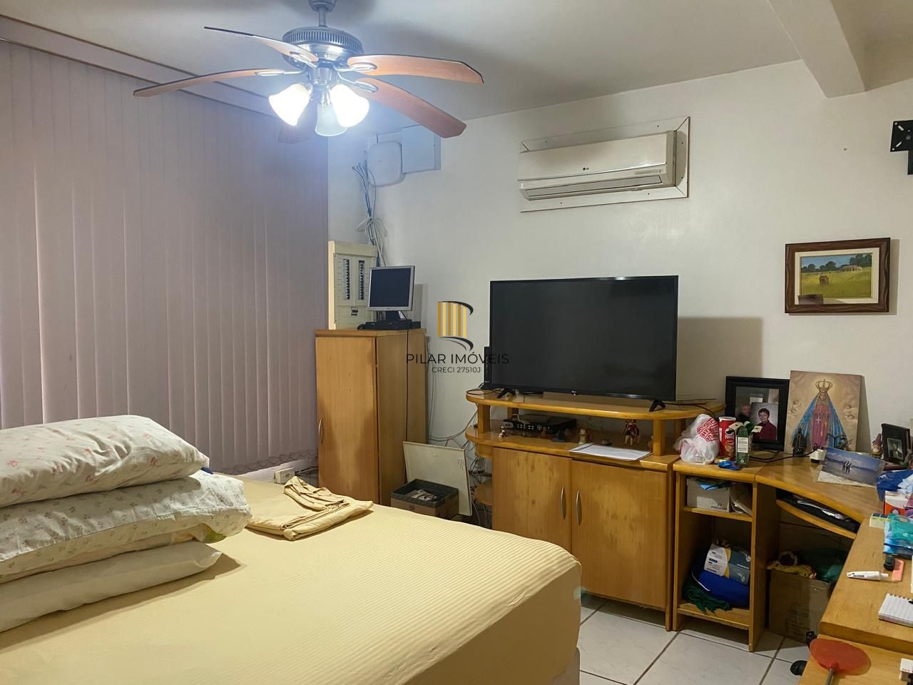 Casa 3 dormitórios no bairro Vila Nova