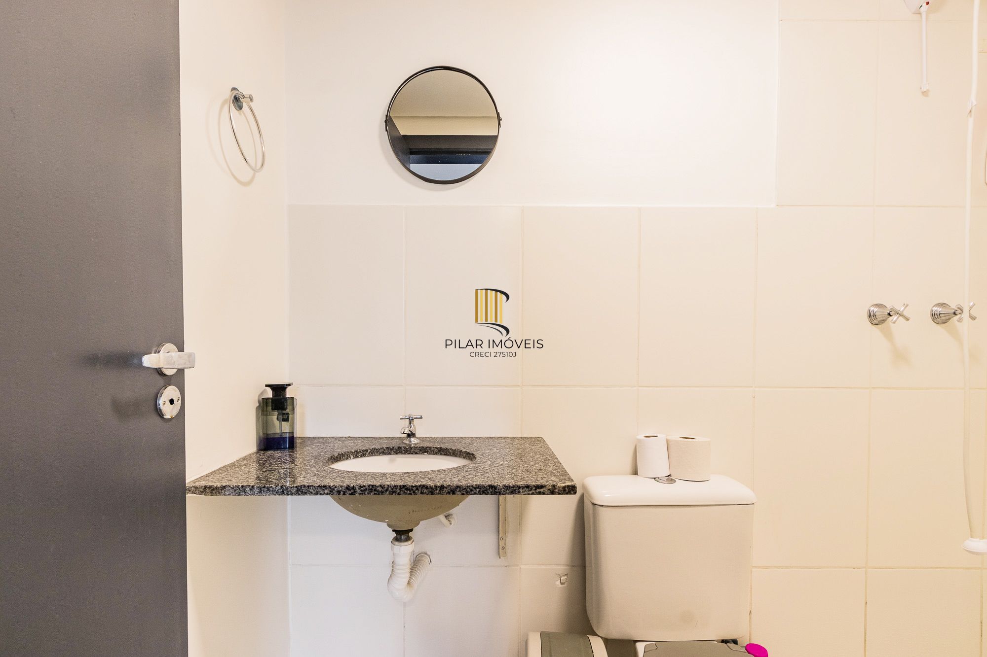 Apartamento 2 dormitórios no bairro Costa e Silva
