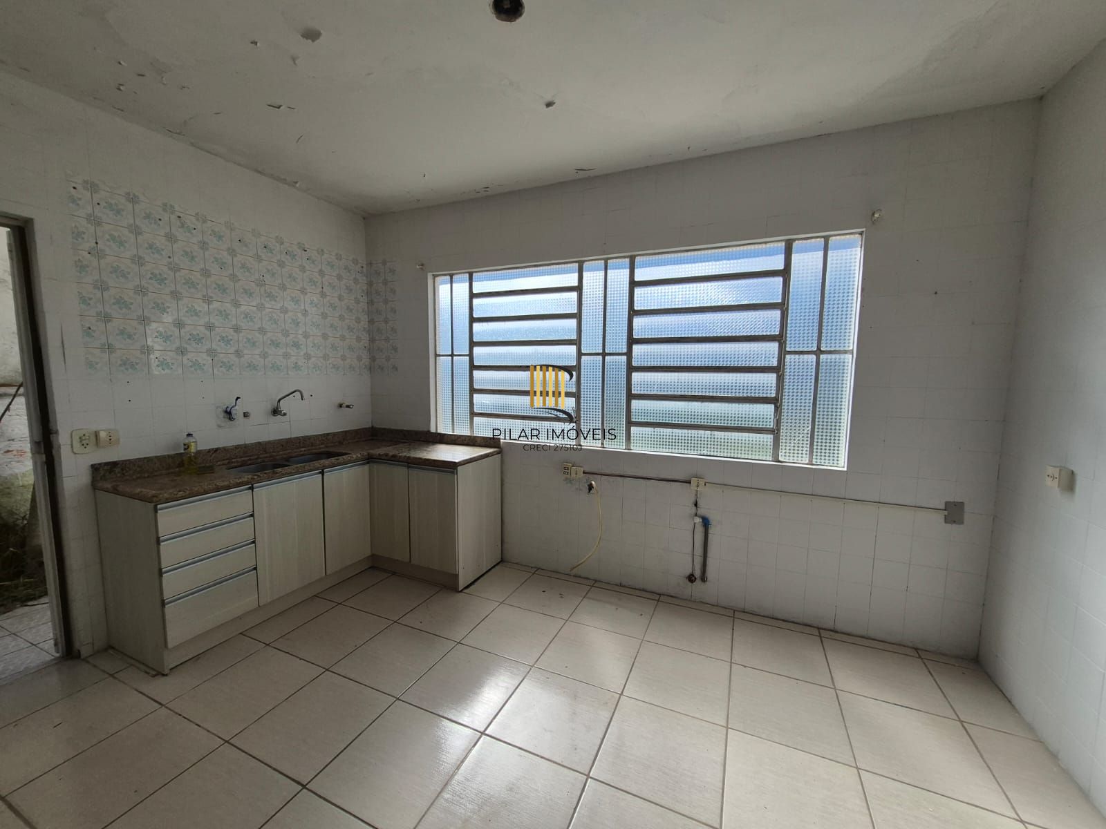 Casa a venda 4 dormitórios 3 banheiros 2 vagas