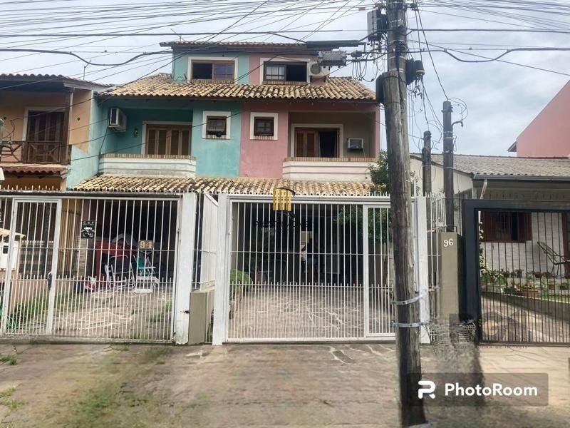 CASA | 2 DORMITÓRIOS | 1 SUÍTE | 2 VAGAS | PISCINA | SACADA | BAIRRO HÍPICA | ZONA SUL