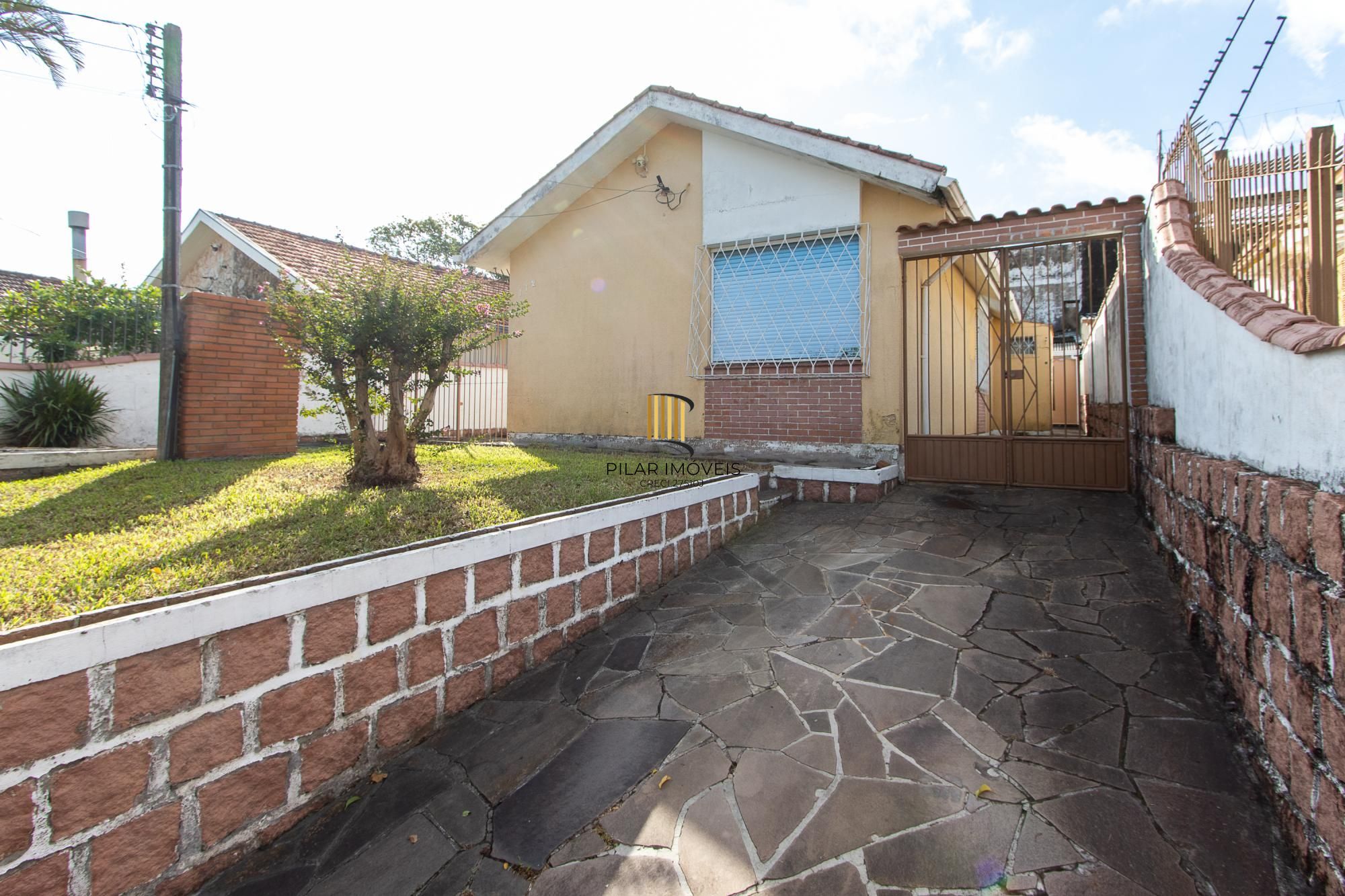 Casa 3 dormitórios no bairro Cavalhada