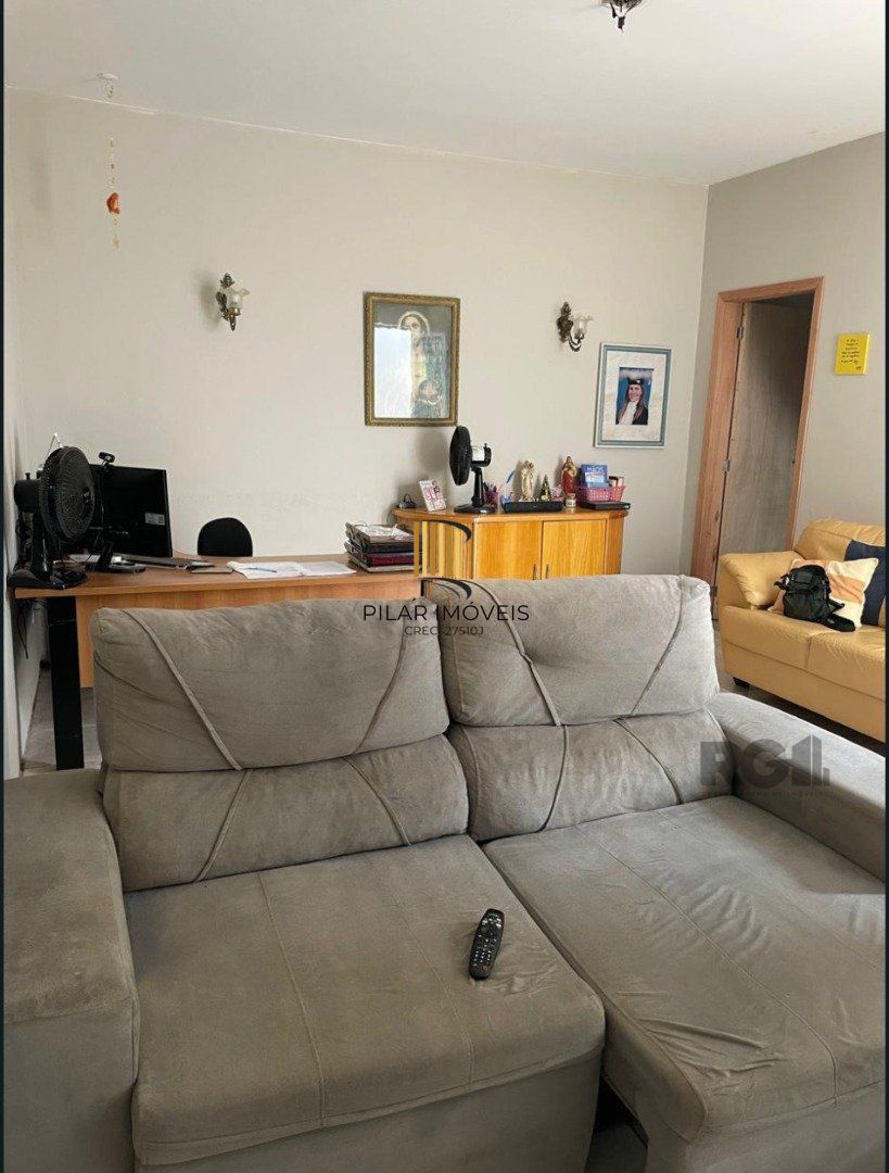 Casa à venda no bairro Navegantes ? Espaço e conforto para toda a família!