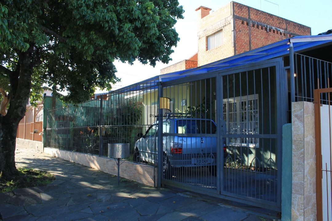 Casa para Venda - 120m², 3 dormitórios, sendo 1 suites, 1 vaga - Vila Nova
