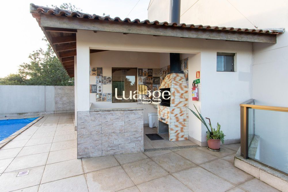 Casa em condomínio 3 dormitórios (2 suites), 3 vagas - Bairro Jardim Isabel