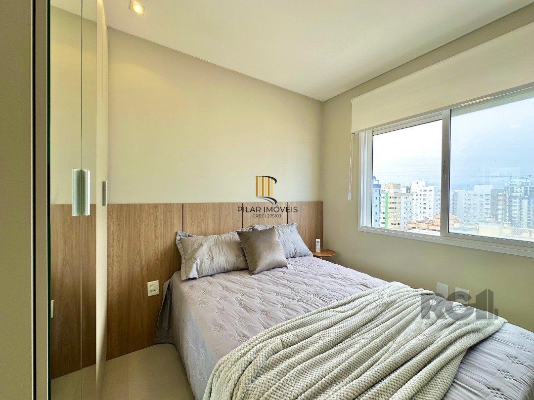 APARTAMENTO À VENDA SACADA DE FRENTE