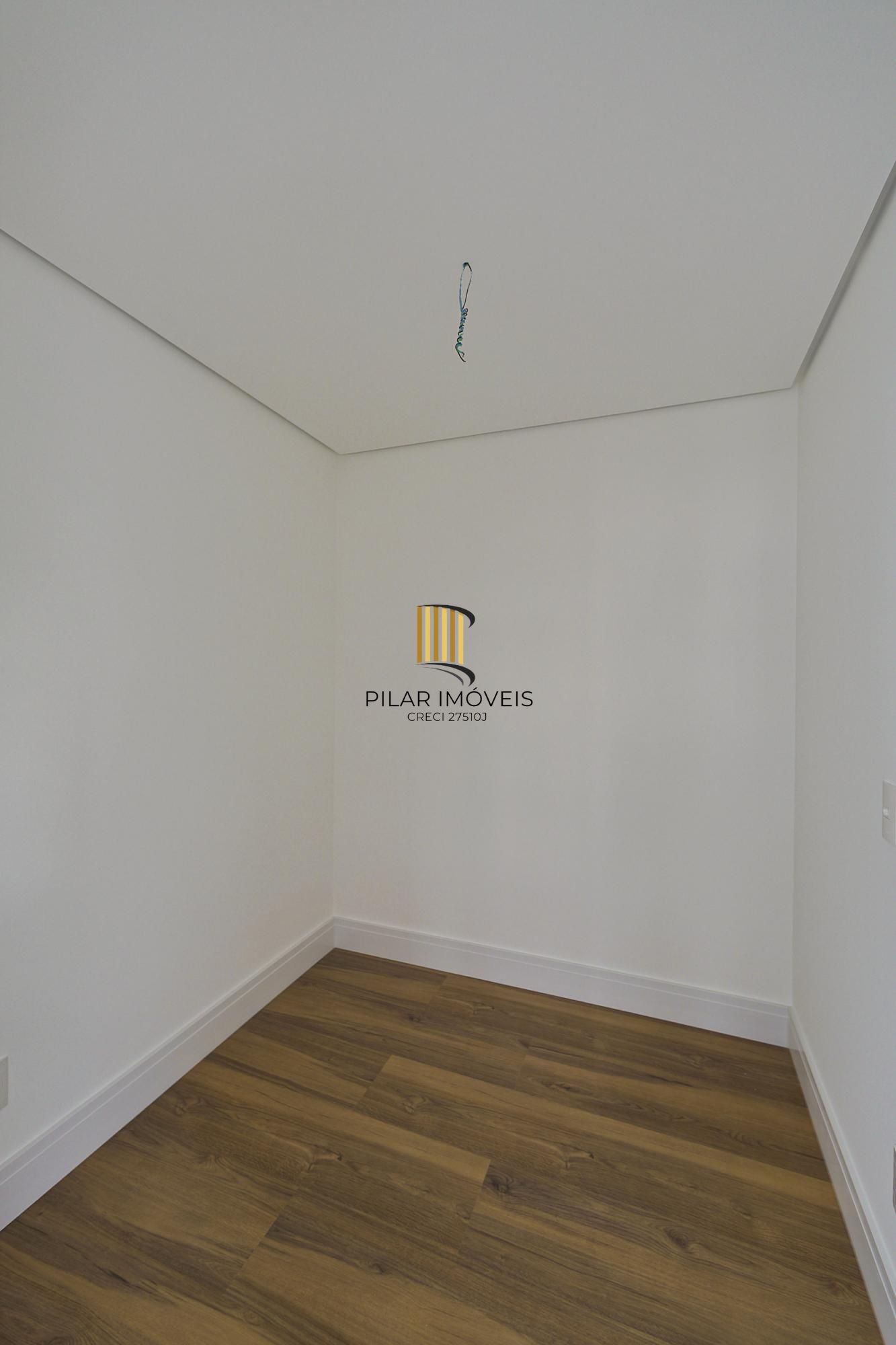 Apartamento com 217m² e 3 dormitórios no bairro Tristeza em PORTO ALEGRE para Comprar