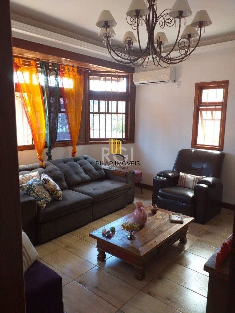 Casa para Venda - 273m², 3 dormitórios, sendo 1 suites, 4 vagas - Aberta dos Morros