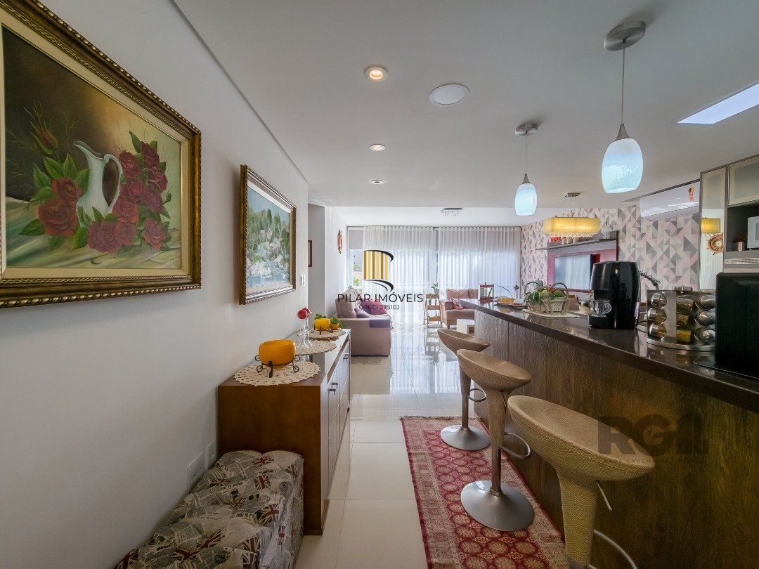 Apartamento 3 dormitórios no bairro Camaquã