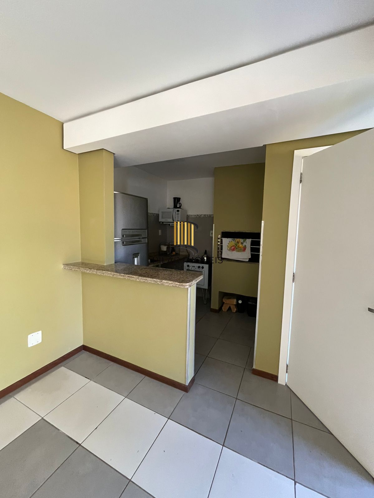 Apartamento térreo 2 dormitórios mobiliado I Bairro Ipanema