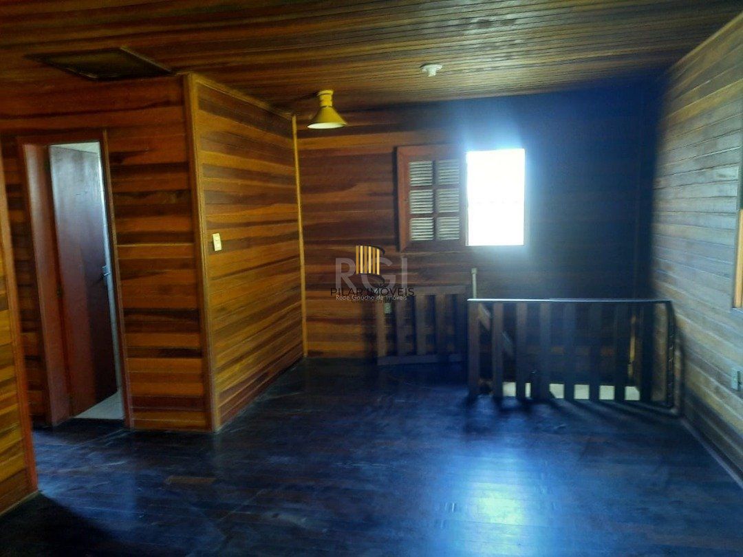 Casa 2 dormitórios no bairro Vila Nova