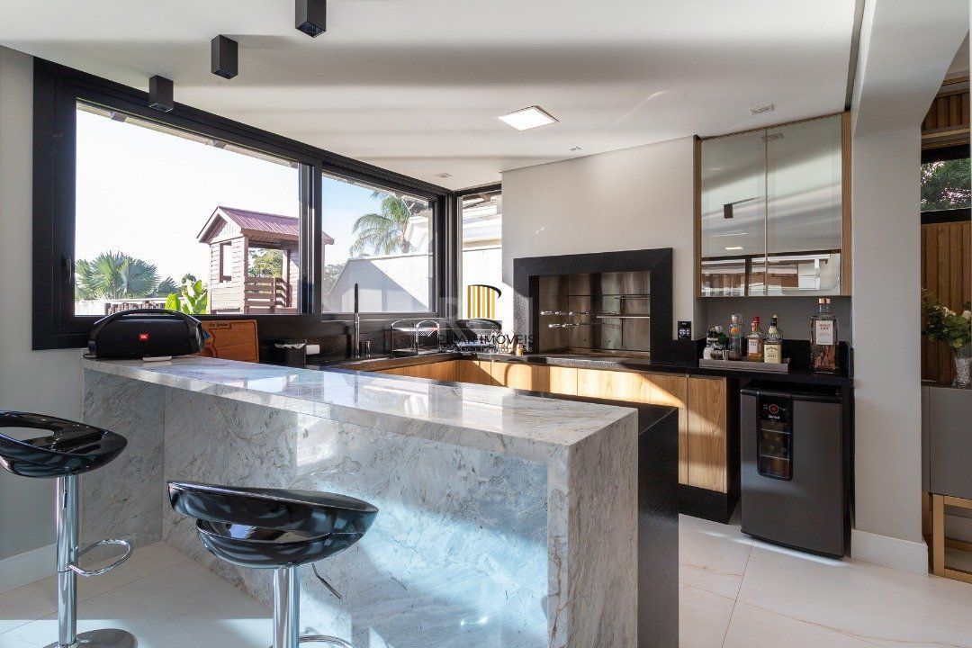 Casa 3 dormitórios no bairro Belém Novo