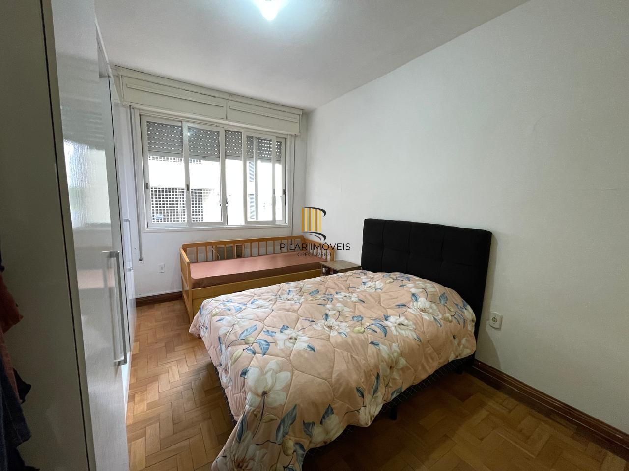 Apartamento de 01 dormitório, semimobiliado, bairro Praia de Belas, em Porto Alegre com 45,19m2!