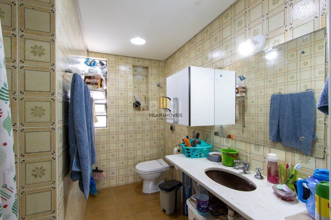 Casa para Venda - 180m², 3 dormitórios, sendo 1 suites, 2 vagas - Ipanema