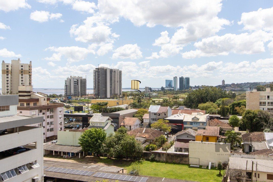 Apartamento de 2 Dormitórios com Vaga Coberta no Conjunto Residencial Santos Dumont