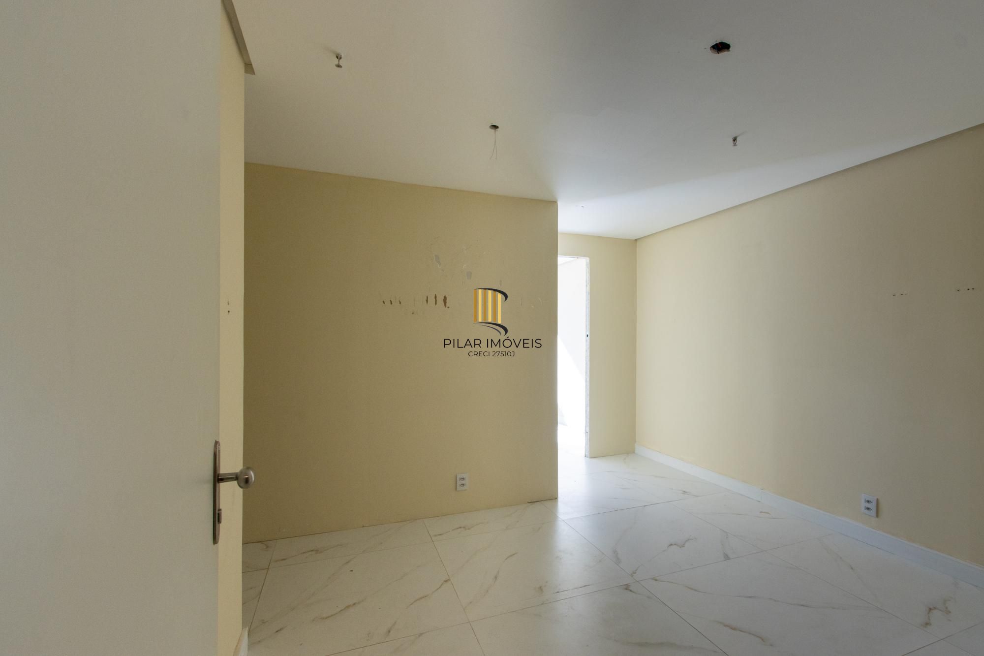 Sala comercial à venda no Bairro Cristal, com 37m² de área privativa, 1 vaga