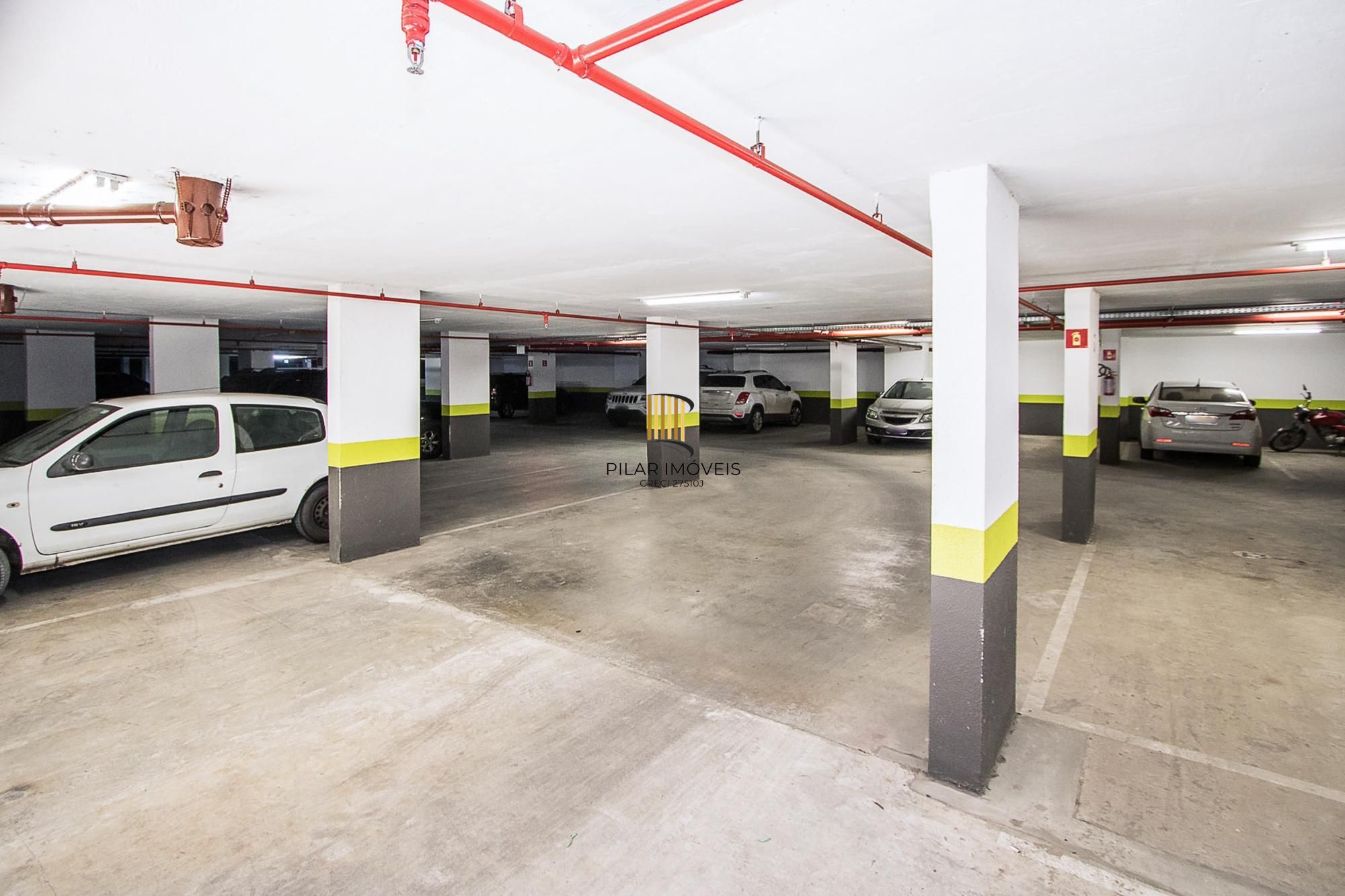 Sala comercial à venda no Bairro Cristal, com 37m² de área privativa, 1 vaga