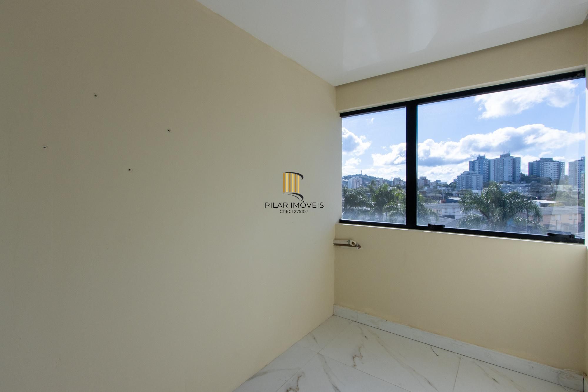 Sala comercial à venda no Bairro Cristal, com 37m² de área privativa, 1 vaga
