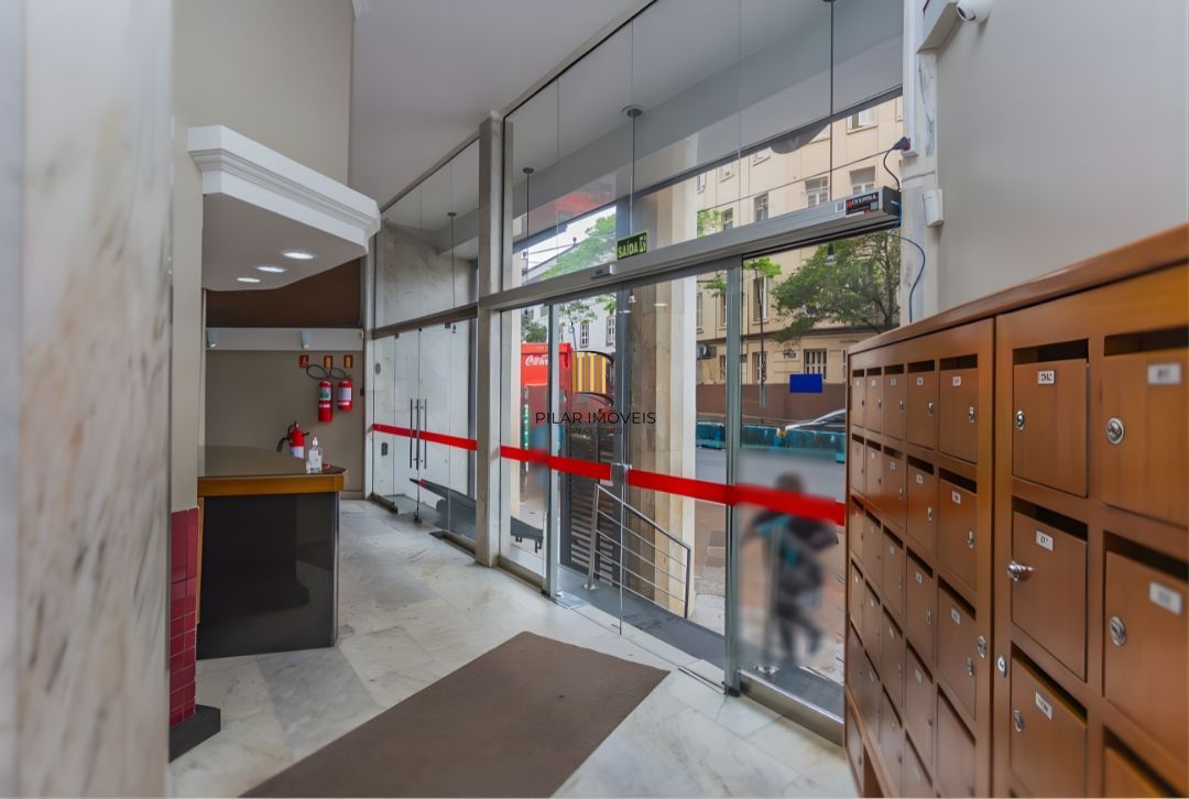 Imóvel comercial com 3 salas e recepção no Centro Histórico