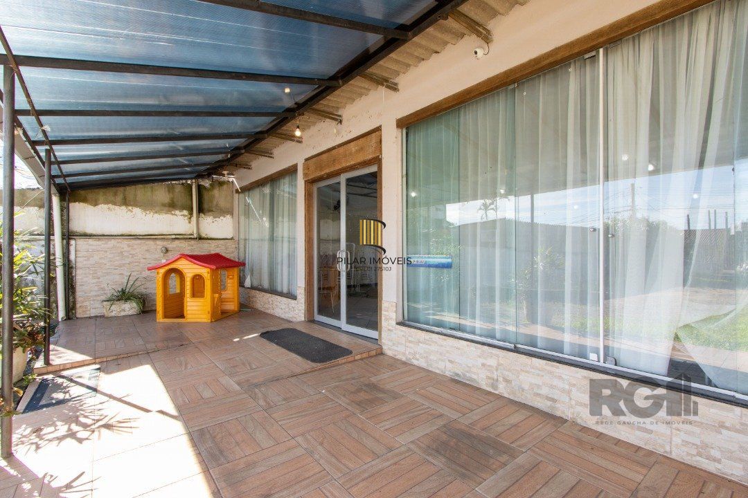 Prédio Comercial | 220m2 Privativos | Salão de Festas | Bairro Vila Nova