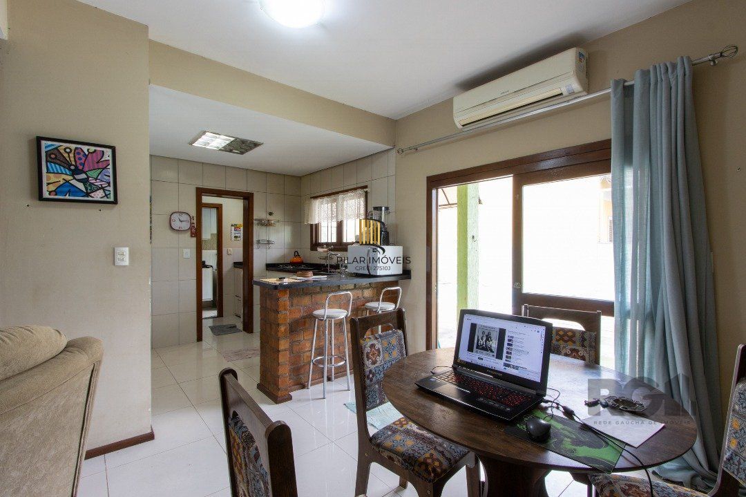 Casa para Venda - 174m², 3 dormitórios, sendo 1 suites, 2 vagas - Jardins do Prado