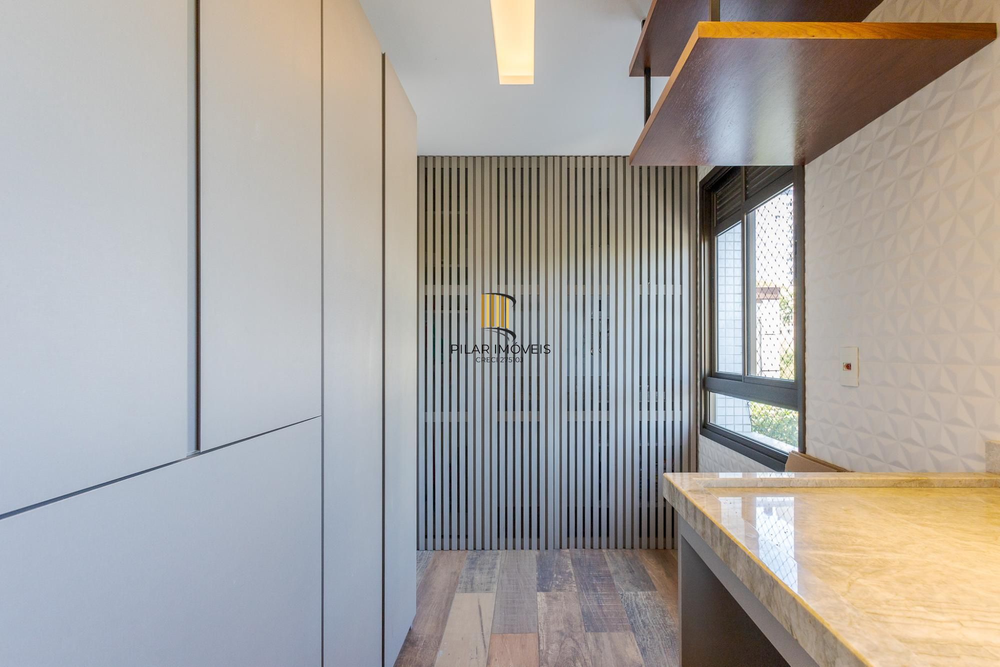 Apartamento 2 dormitórios no Petrópolis