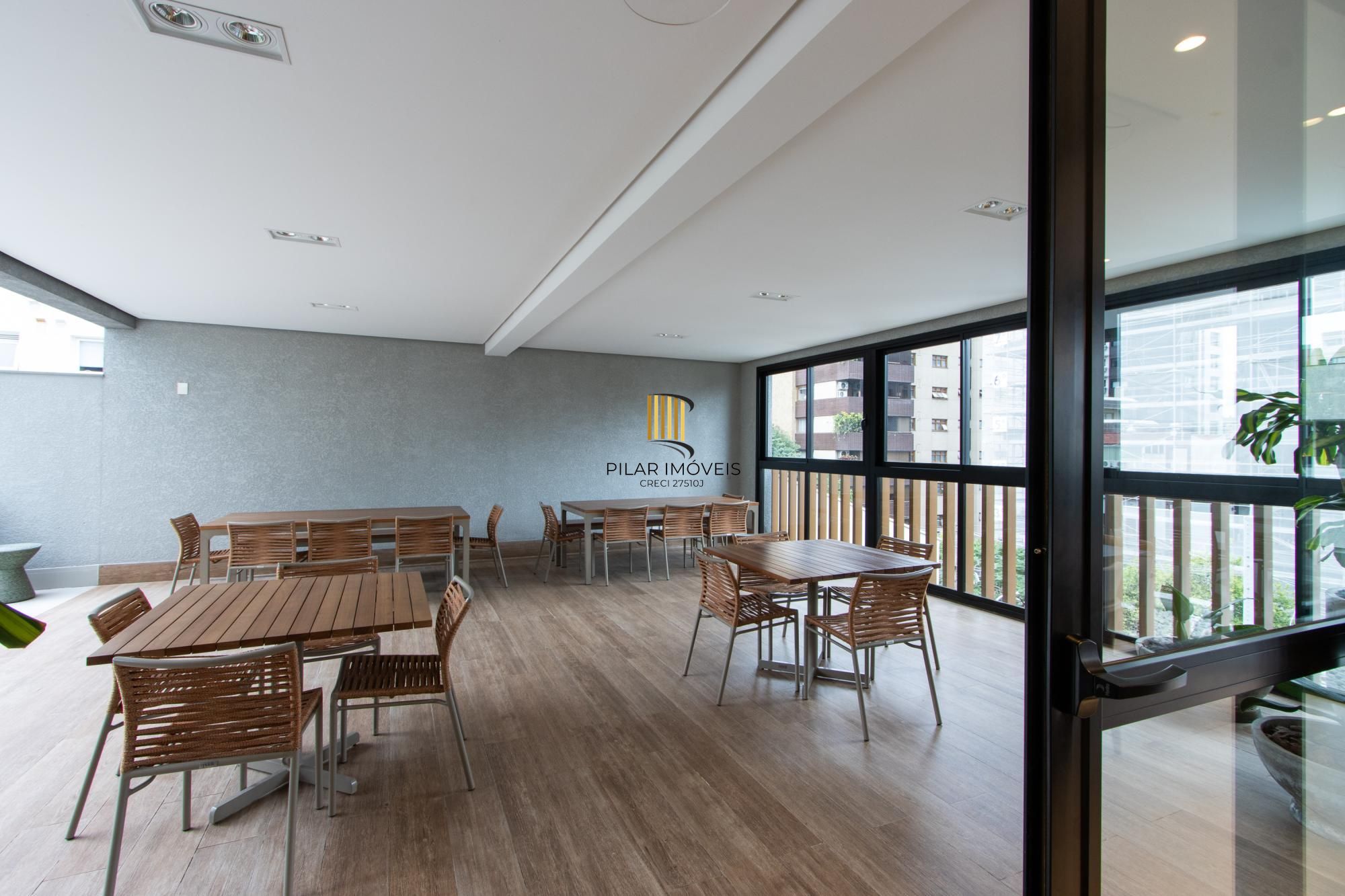 Apartamento 4 dormitórios no bairro Bela Vista