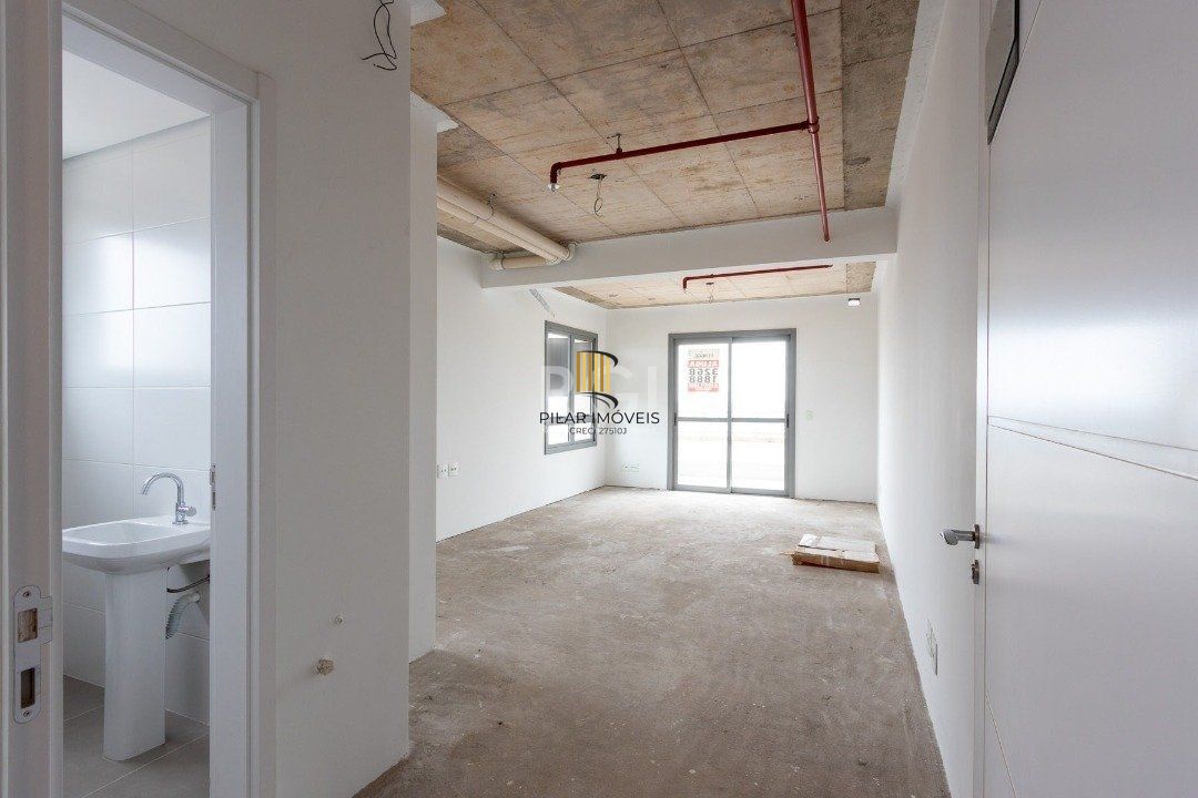Conjunto/Sala para Venda - 104m², 0 dormitórios, São João