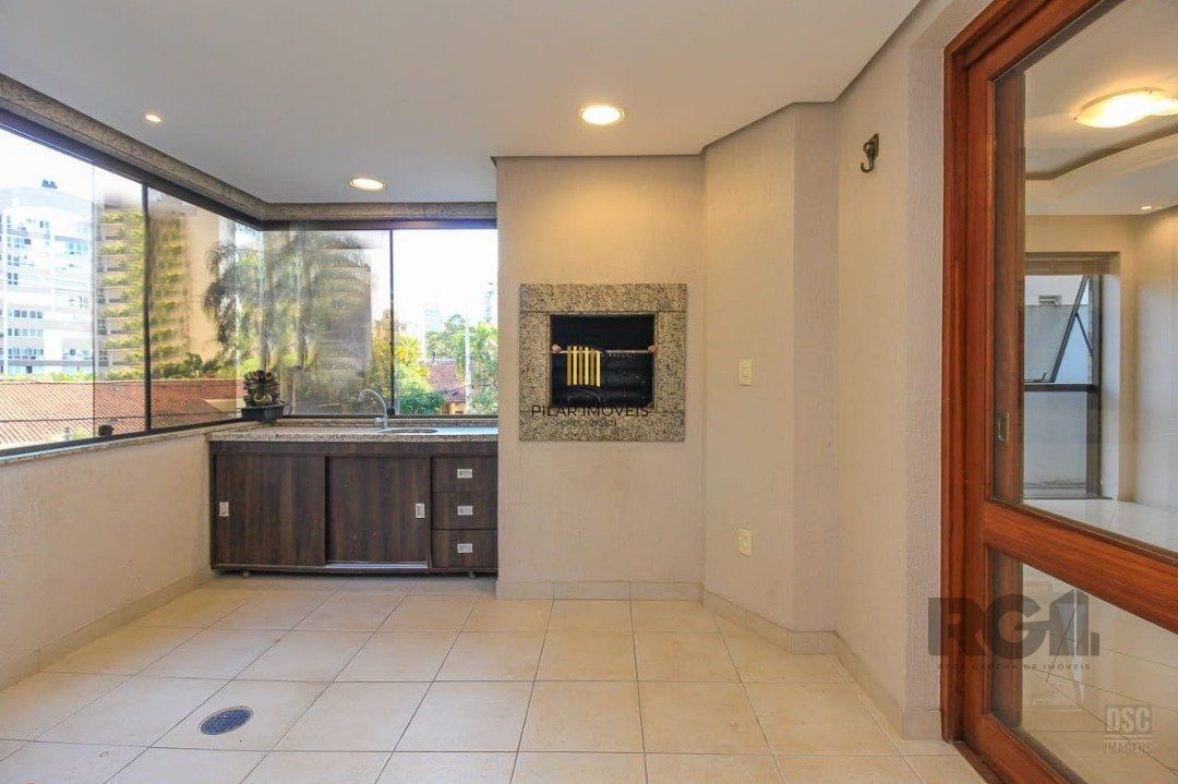 Apartamento 3 dormitórios no bairro Petrópolis