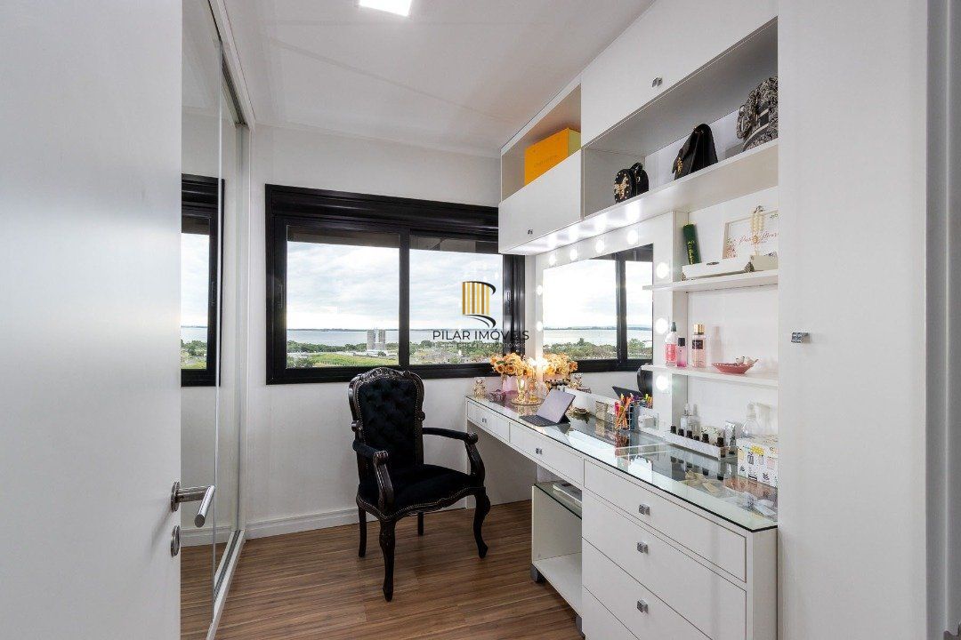 Duplex para Venda - 128.73m², 3 dormitórios, sendo 1 suites, 3 vagas - Cristal