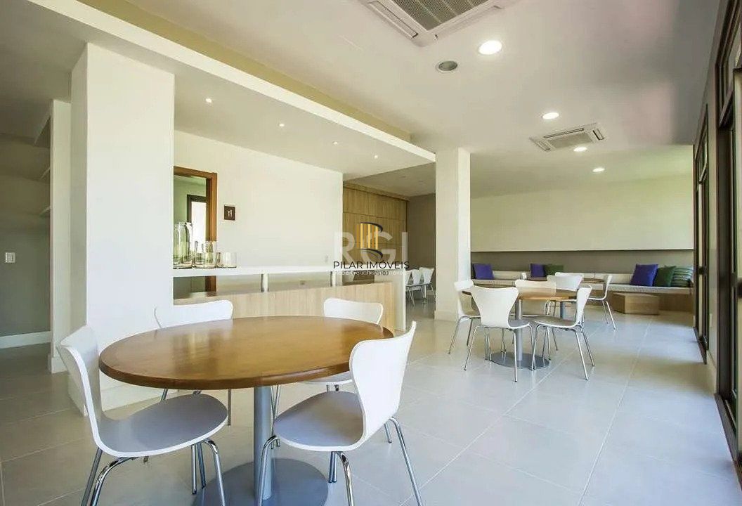 Apartamento para Venda - 104.51m², 3 dormitórios, sendo 1 suites, 2 vagas - Cavalhada