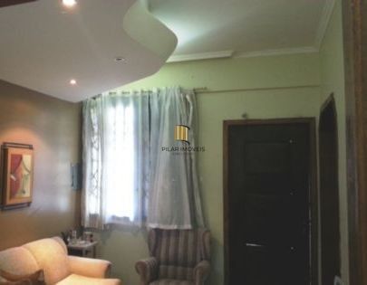 Casa para Venda - 330m², 5 dormitórios, sendo 1 suites, 7 vagas - Menino Deus